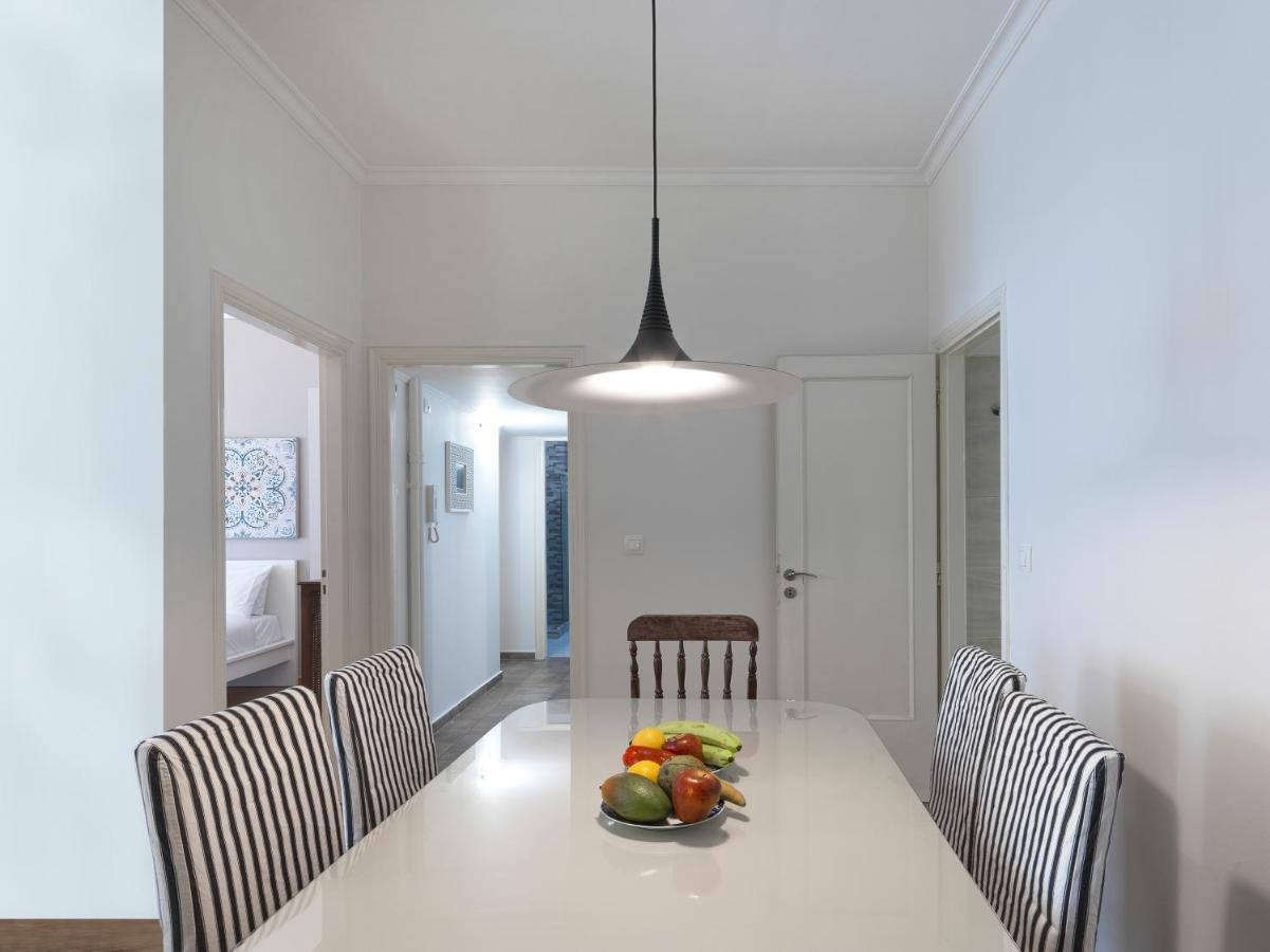 Spacious City Center Apartment Афины Экстерьер фото